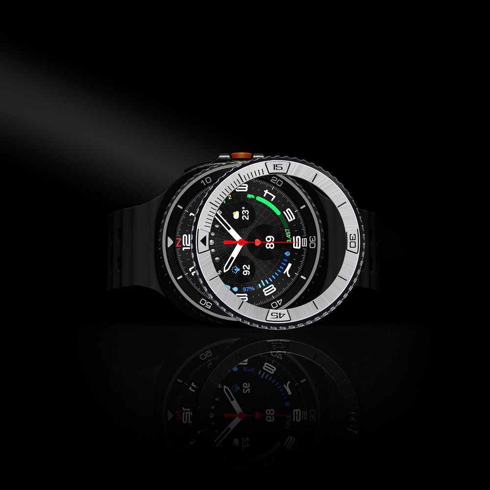 ACS10015 - Galaxy Watch 8 46mm Bezel Tune in sliver showing product