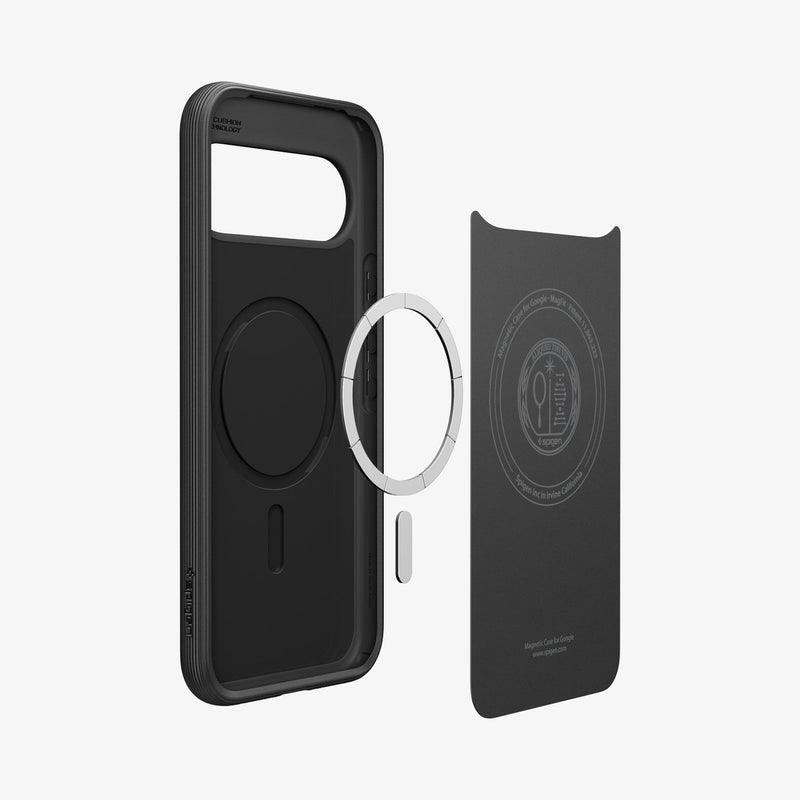 ACS09731 - GajPXL Case Parallax (MagFit) in black showing the inside layers of case
