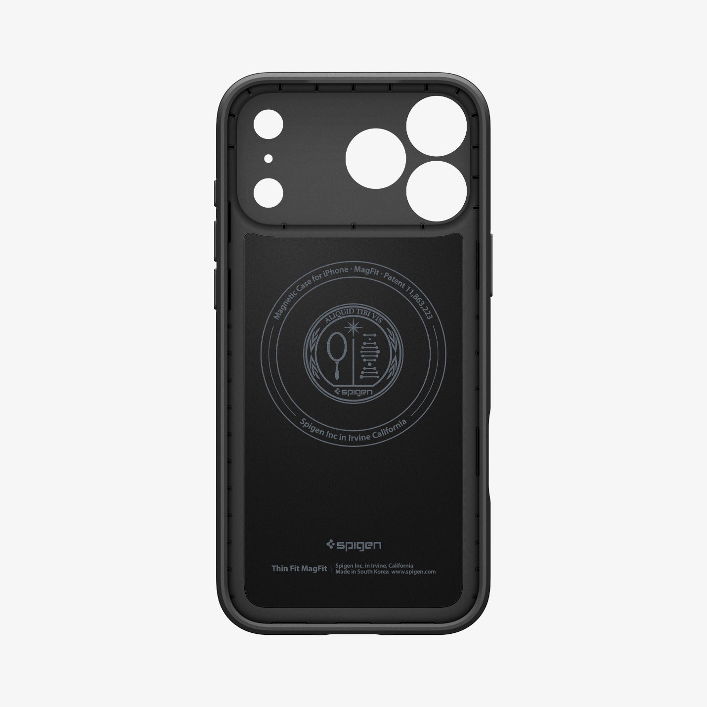 ACS09879 - iPhone 17 Pro Max Thin Fit (MagFit) in black showing the inner case