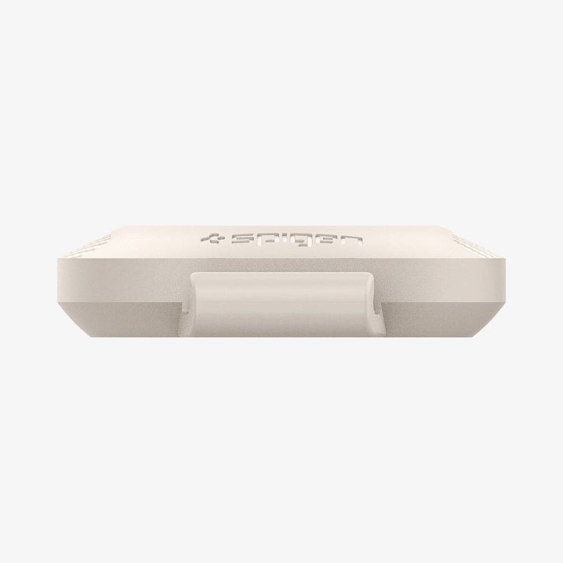 AHP03632 - Apple AirTag Pet Collar ComforTag in cream showing the bottom