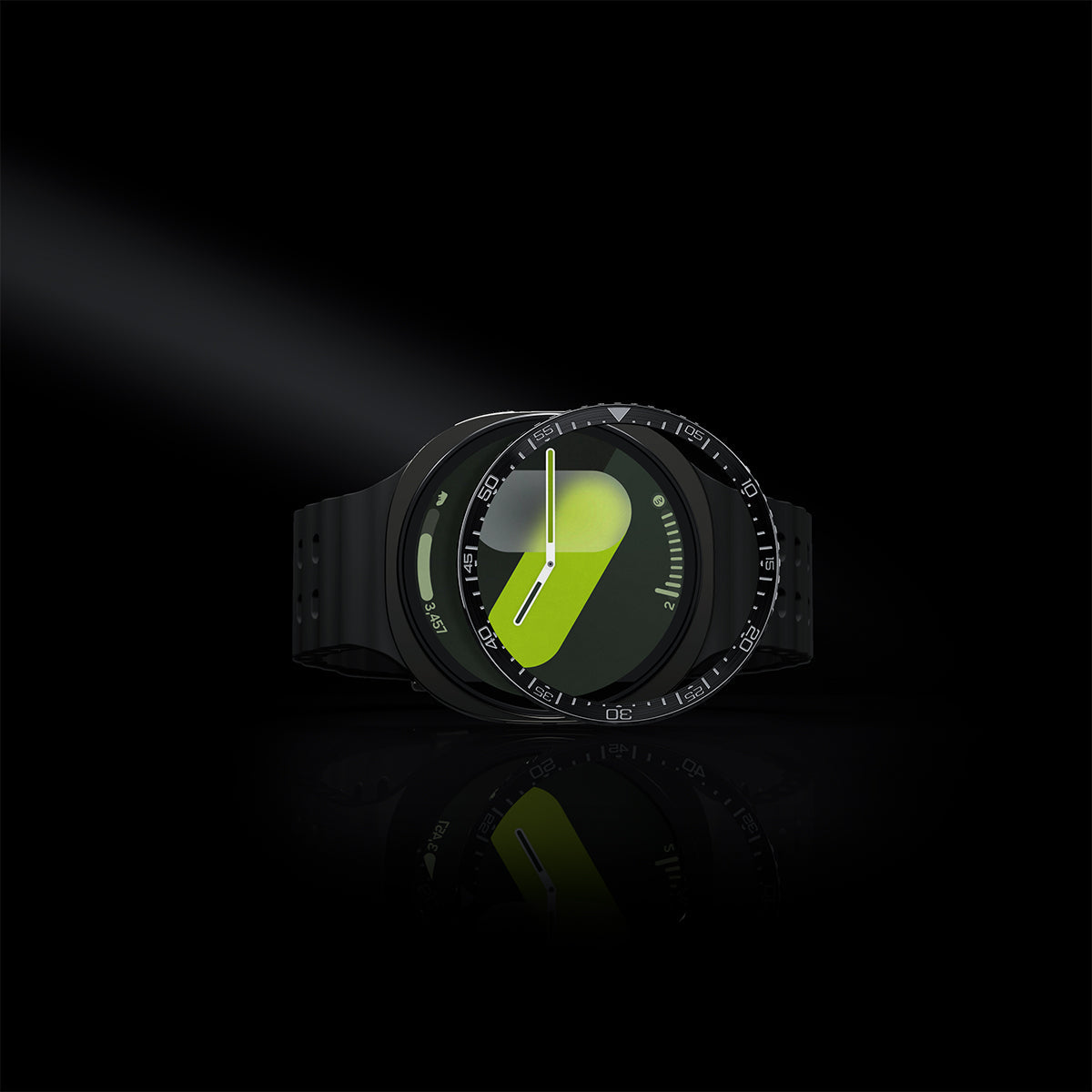ACS10008 - Galaxy Watch 8 44mm Bezel Tune in black showing product with light.