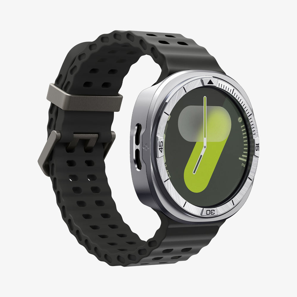 ACS10011 - Galaxy Watch 9 Bezel Tune Pro in sliver showing the front and partial side
