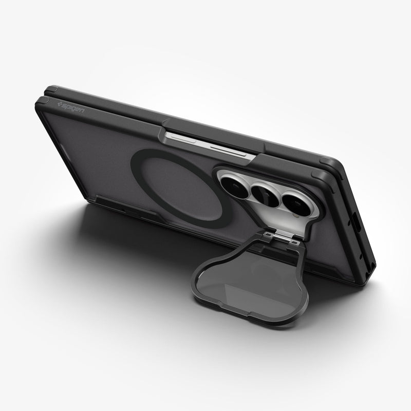 Galaxy Z Fold 8 Series Case Optik Armor Pro (MagFit) – Spigen