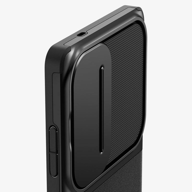 ACS08969 - Galaxy S25 Ultra Case Optik Armor in Black showing the partial back, side and top with camera slider close