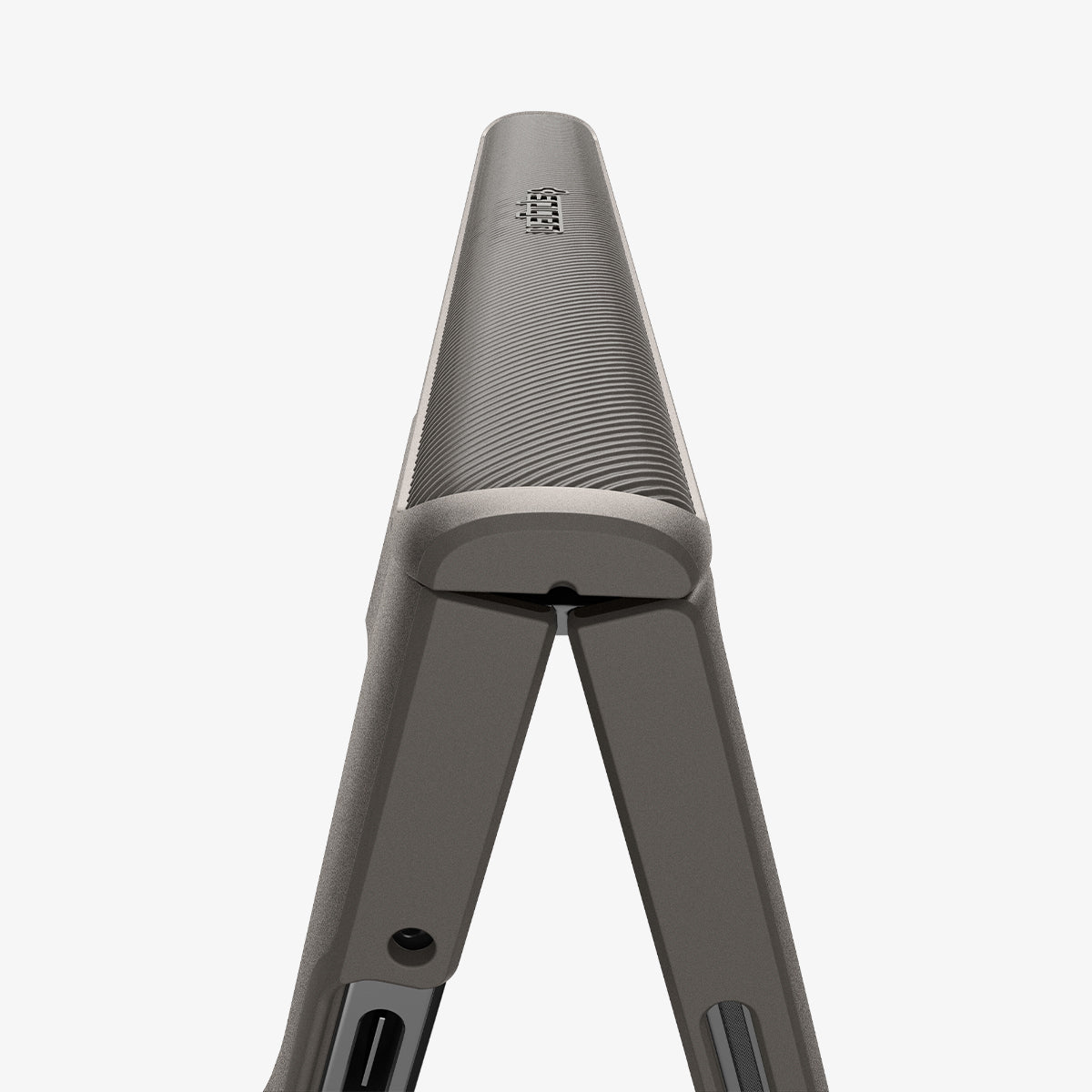 ACS07821 - Galaxy Z Fold 6 Case Slim Armor Pro in Gunmetal showing the front of the hinge and partial sides zoomed in