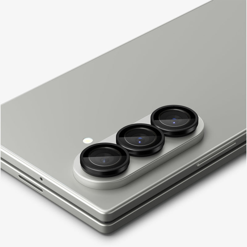 AGL09578 - Galaxy Z Fold 7 Optik Pro EZ Fit showing the back, top and side